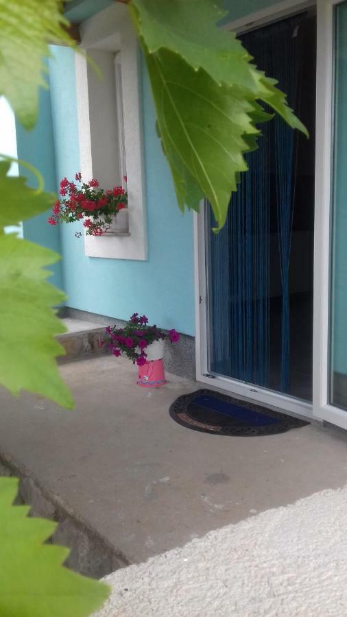 Holiday Home Nora**** Loznati Cres Exterior foto